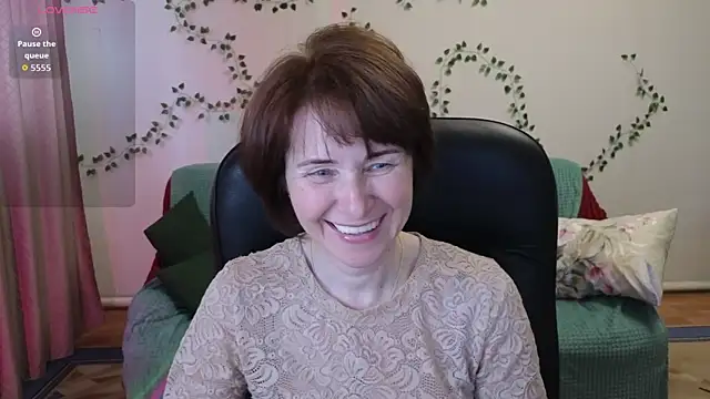 Lia Tito online show from 04/20/26, 01:58