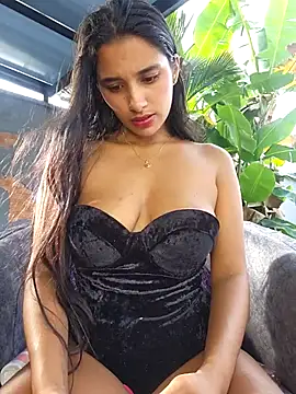 Lorena Mcfly online show from 10/19/25, 12:39