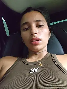 Lorena Mcfly online show from 04/18/26, 08:09