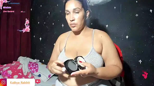 Ivy horse  online show from 04/10/26, 01:44