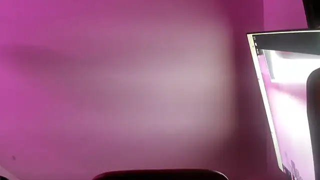 Snapshot of Amandalady chatting on 11/06/25, 01:28 Amandalady online show from 11/06/25, 01:28