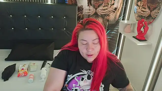 Witch Scarlet online show from 04/23/26, 12:56