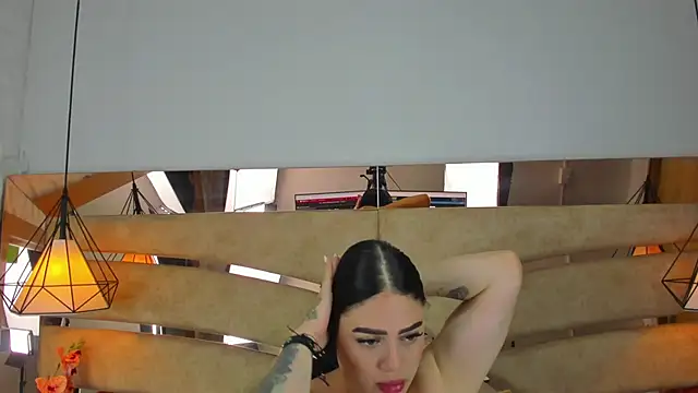 pamemiller1 online show from 10/29/25, 10:28