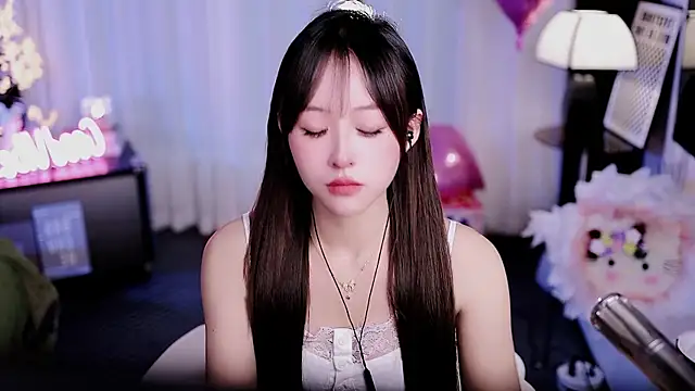 coward by online show from 04/19/26, 10:47