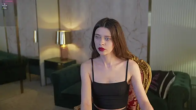 Snapshot of Regina_Sweet054 chatting on 09/23/25, 02:20 Regina Sweet054 online show from 09/23/25, 02:20