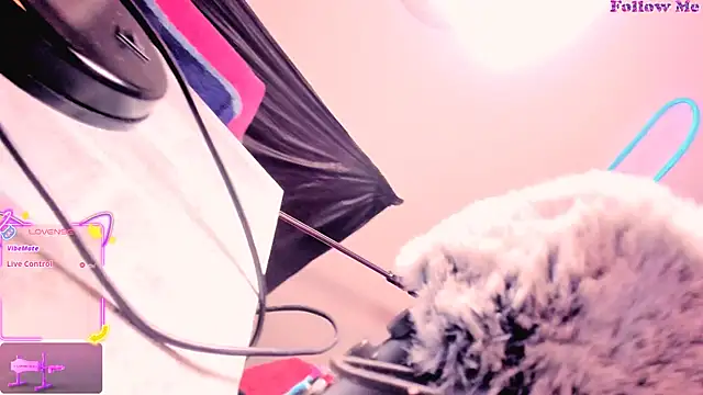 ASTRIDCHAT online show from 01/16/26, 09:52