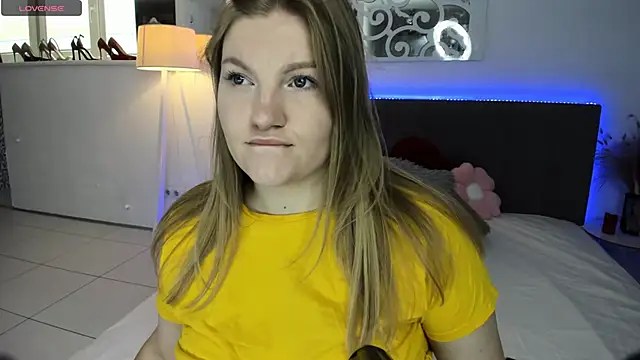 AshleyJoness online show from 09/17/25, 04:47