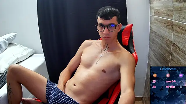 angelicious  online show from 04/22/26, 12:28