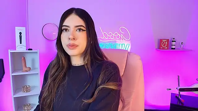 Alice Vixen online show from 10/22/25, 12:27