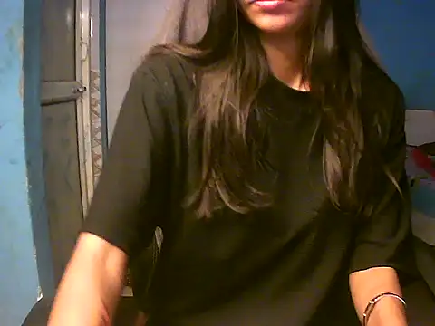 RENUKA RAJPUT online show from 04/26/26, 07:44