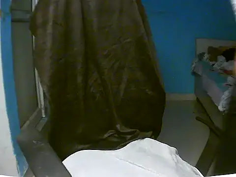Snapshot of RENUKA_RAJPUT chatting on 05/15/26, 04:36 RENUKA RAJPUT online show from 05/15/26, 04:36