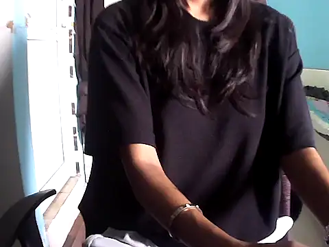 RENUKA RAJPUT online show from 06/19/26, 07:23