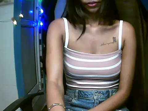 RENUKA RAJPUT online show from 06/23/26, 06:39