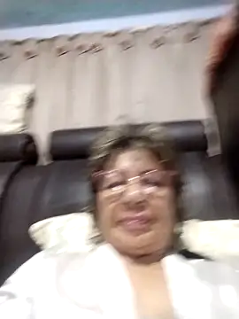 OliviaMorris1 online show from 04/30/26, 10:10