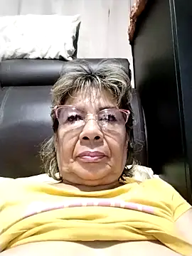 OliviaMorris1 online show from 05/12/26, 11:13