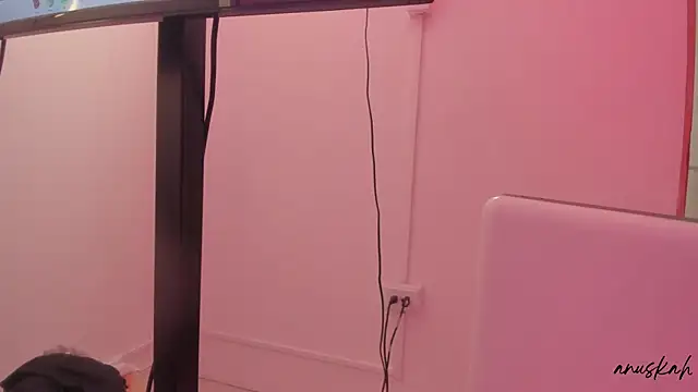 anuskah online show from 09/17/25, 07:37