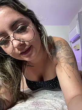 Snapshot of sophiemonroevip chatting on 09/29/25, 11:59 sophiemonroevip online show from 09/29/25, 11:59