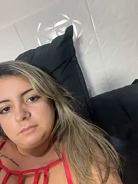 Snapshot of sophiemonroevip chatting on 01/14/26, 02:50 sophiemonroevip online show from 01/14/26, 02:50