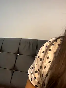 Rosa 25x online show from 10/15/25, 01:00