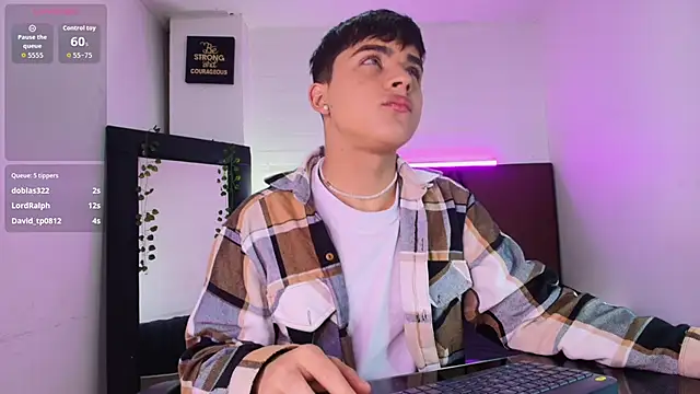 Lucass love online show from 09/14/25, 01:43