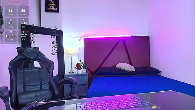 Lucass love online show from 10/06/25, 01:19