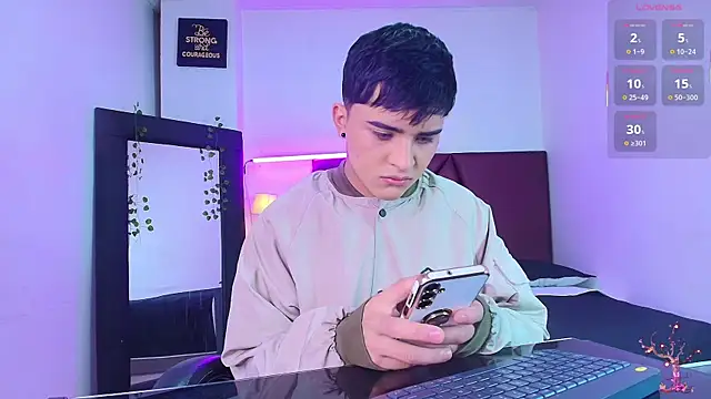 Lucass love online show from 10/08/25, 01:20