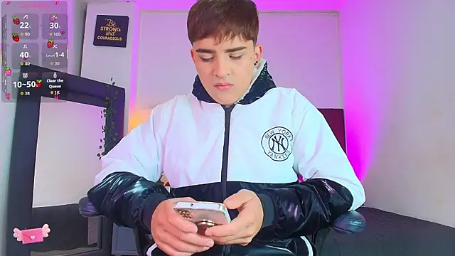 Lucass love online show from 01/07/26, 01:46