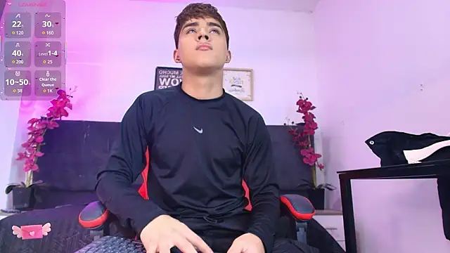 Lucass love online show from 03/01/26, 03:30