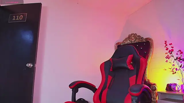 Lucass love online show from 03/22/26, 01:25