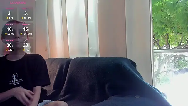 CleoWhite online show from 10/30/25, 07:36