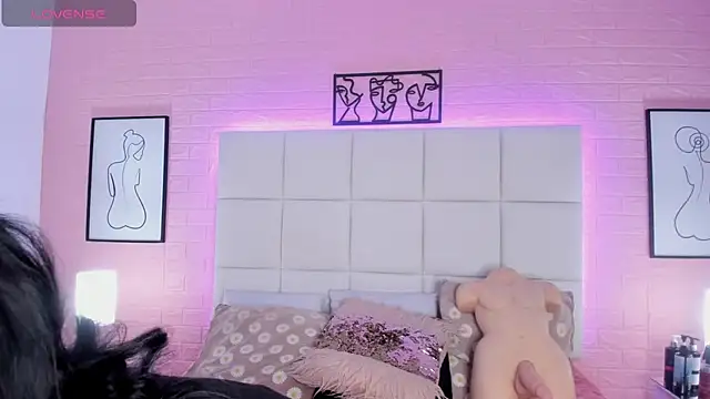 Meloddy Parkerr  online show from 04/23/26, 12:29