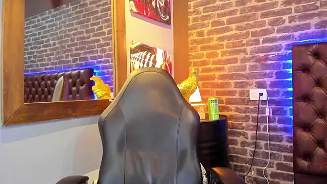 VinzenzRizzo online show from 12/05/25, 04:10