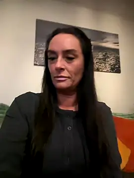 Snapshot of Islaymae_gilf chatting on 10/12/25, 06:18 Islaymae gilf online show from 10/12/25, 06:18