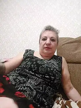 StarNicole online show from 11/25/25, 06:13