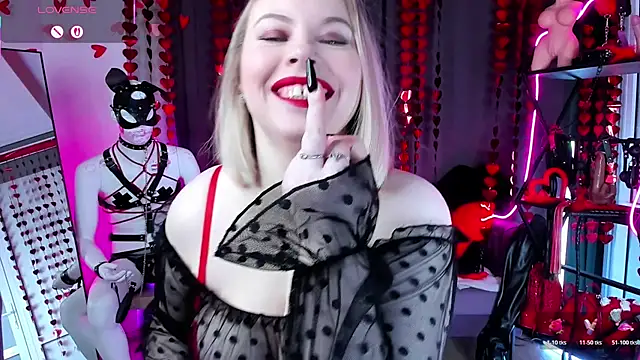 Snapshot of Anna_Maxwell chatting on 02/15/26, 02:30 Anna Maxwell online show from 02/15/26, 02:30