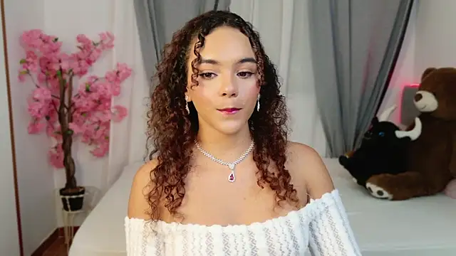 Taylor Tina online show from 09/29/25, 10:47