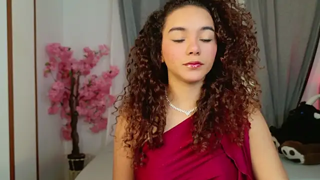 Taylor Tina online show from 10/04/25, 09:18