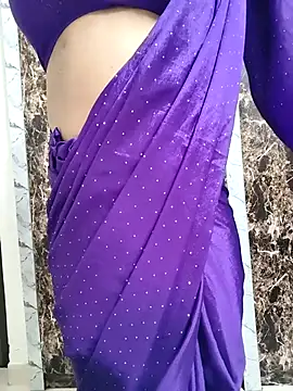 Snapshot of MISS_RIYA14 chatting on 09/30/25, 03:22 MISS RIYA14 online show from 09/30/25, 03:22