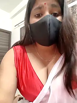 Snapshot of MISS_RIYA14 chatting on 11/08/25, 05:18 MISS RIYA14 online show from 11/08/25, 05:18