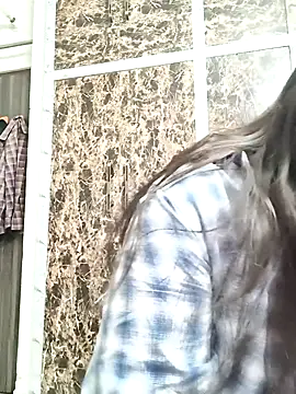 Snapshot of MISS_RIYA14 chatting on 11/08/25, 05:45 MISS RIYA14 online show from 11/08/25, 05:45