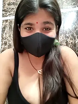 Snapshot of MISS_RIYA14 chatting on 11/27/25, 04:03 MISS RIYA14 online show from 11/27/25, 04:03