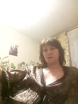 Snapshot of Flower2931 chatting on 01/10/26, 07:37 Flower2931 online show from 01/10/26, 07:37