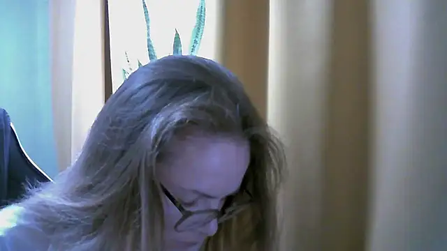 SEA Dream online show from 09/18/25, 04:47