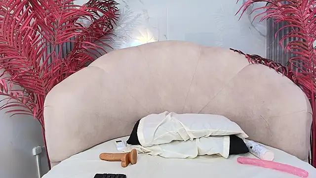 MayaBaker online show from 10/21/25, 11:49