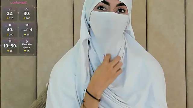  Zahiira  online show from 10/01/25, 12:11