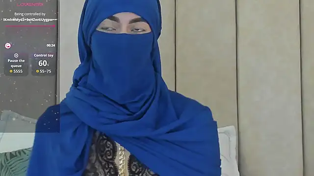  Zahiira  online show from 10/25/25, 11:29