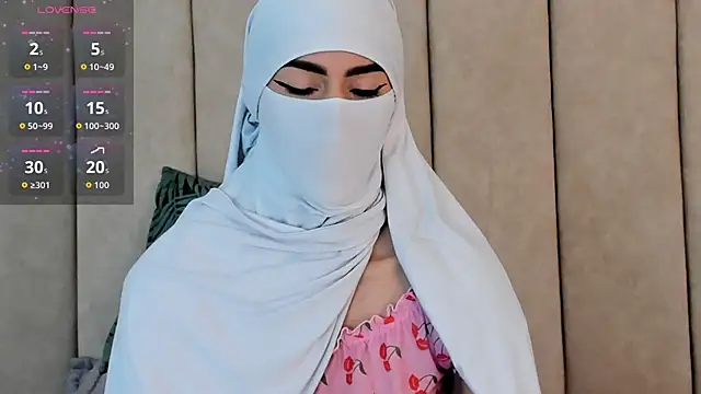 Snapshot of _Zahiira_ chatting on 01/09/26, 12:08 Zahiira online show from 01/09/26, 12:08