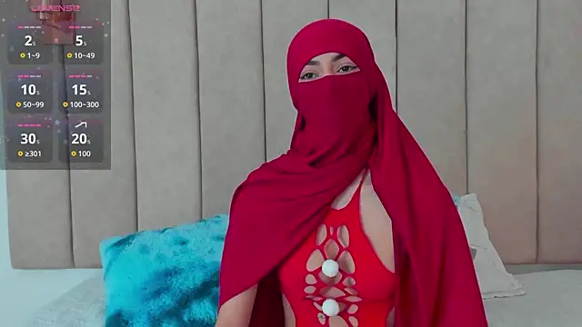 Snapshot of _Zahiira_ chatting on 02/21/26, 12:06 Zahiira online show from 02/21/26, 12:06