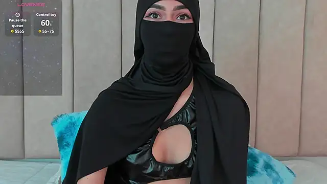 Snapshot of _Zahiira_ chatting on 02/23/26, 12:24 Zahiira online show from 02/23/26, 12:24