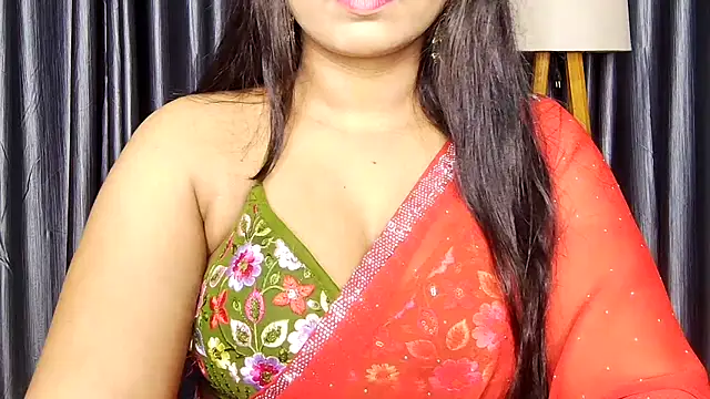 Webrowncouple online show from 12/18/25, 04:02